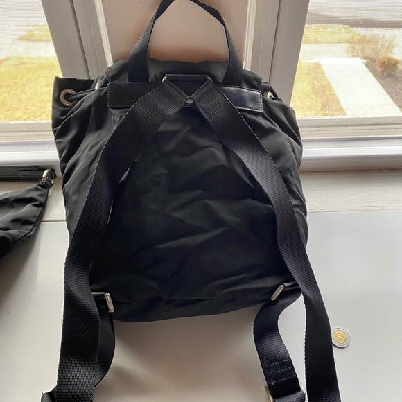 Prada backpack - Picture 3 of 4